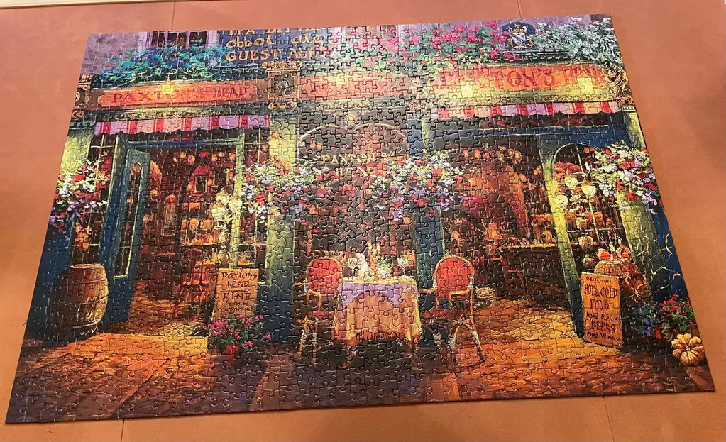 Cobble Hill Rendezvous in London puzzle 1000 piese bistro