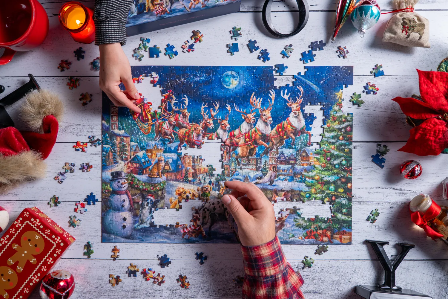 Mosaic Puzzles Traditions Santa's Best Friends puzzle 500 piese