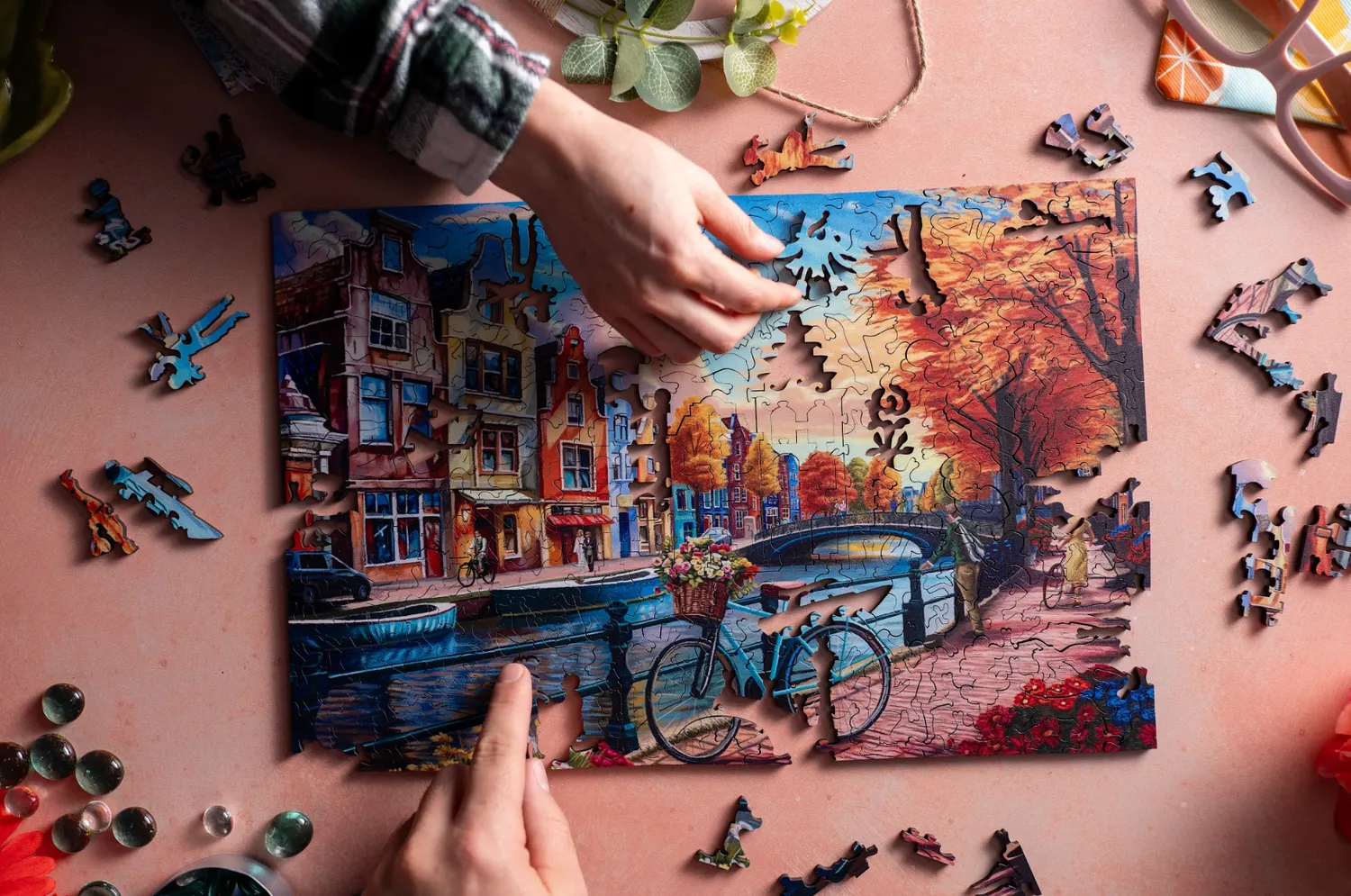 Mosaic Puzzles Cycling Around Amsterdam puzzle 100 piese canal