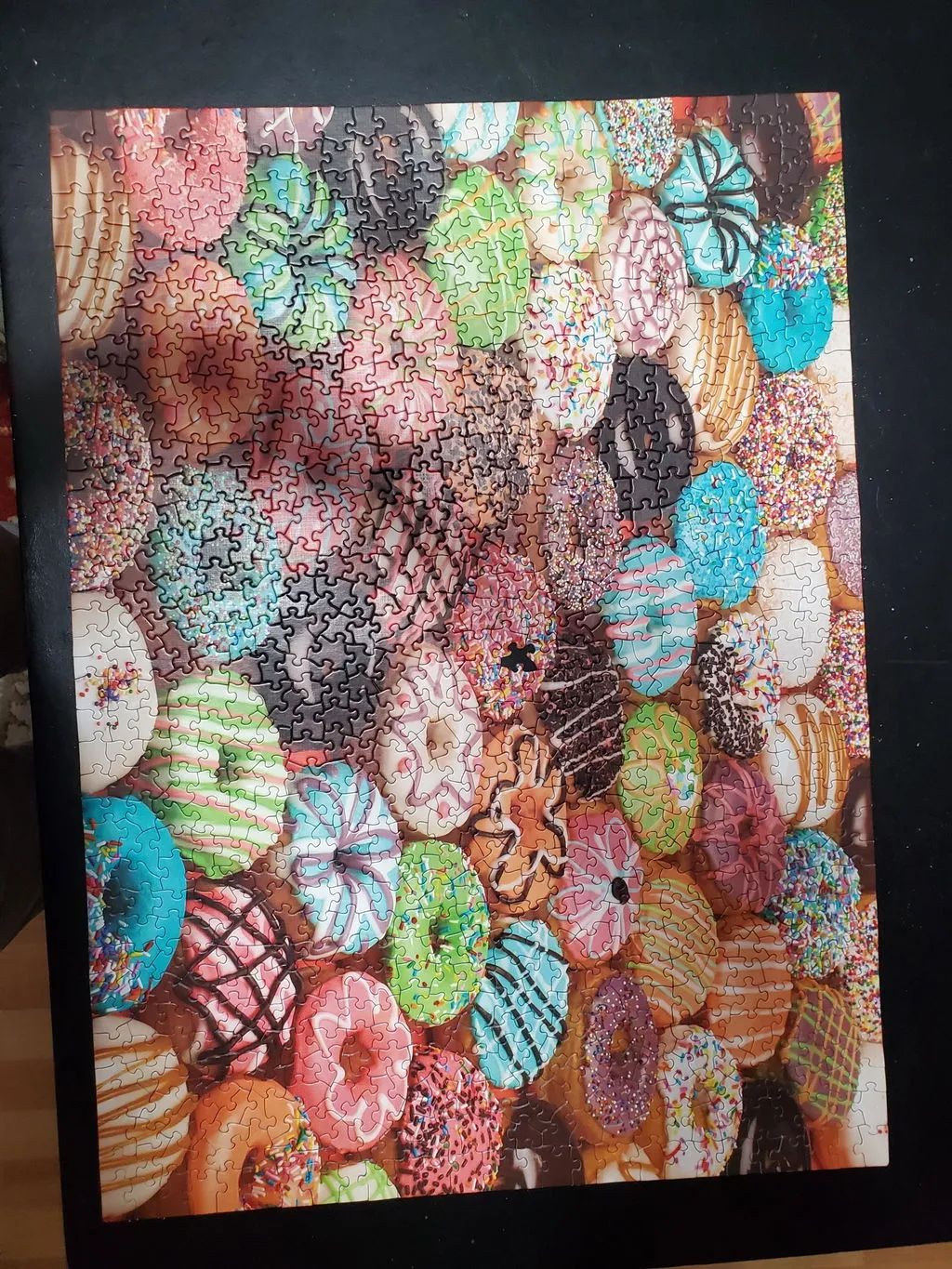 Cobble Hill Doughnuts puzzle 1000 piese gogosi