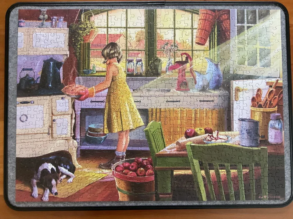 Cobble Hill Apple Pie Kitchen puzzle 500 piese