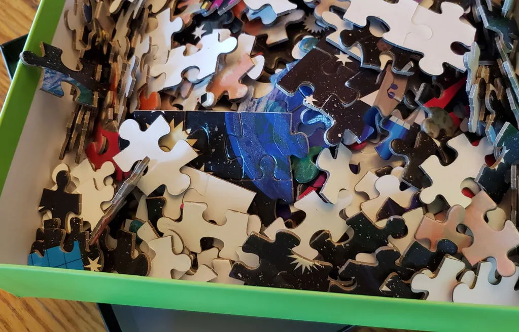 Mudpuppy Space Illuminated puzzle 500 piese fosforescent