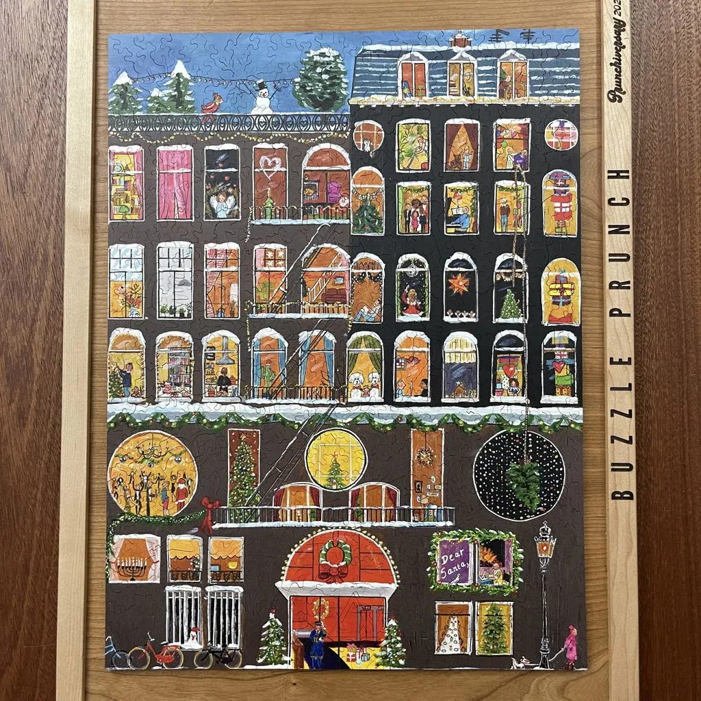 Hidden Piece Holiday House puzzle 538 piese Craciun