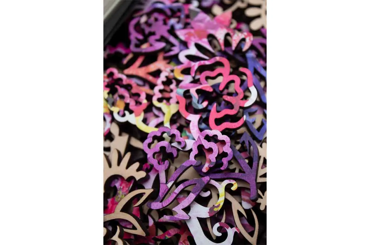 Mosaic Puzzles Orchid Bouquet puzzle lemn 500 piese flori
