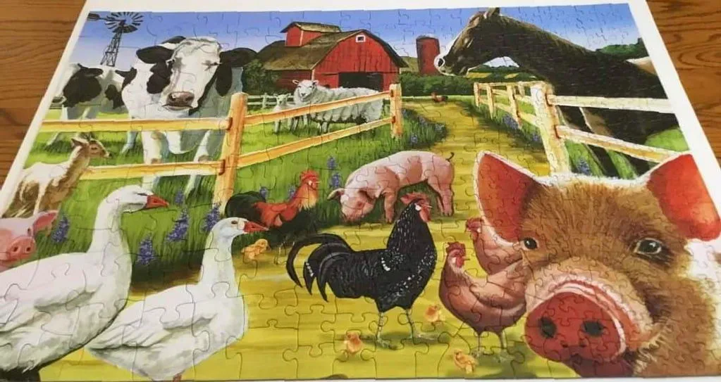 Cobble Hill Welcome to the Farm puzzle 350 piese familie