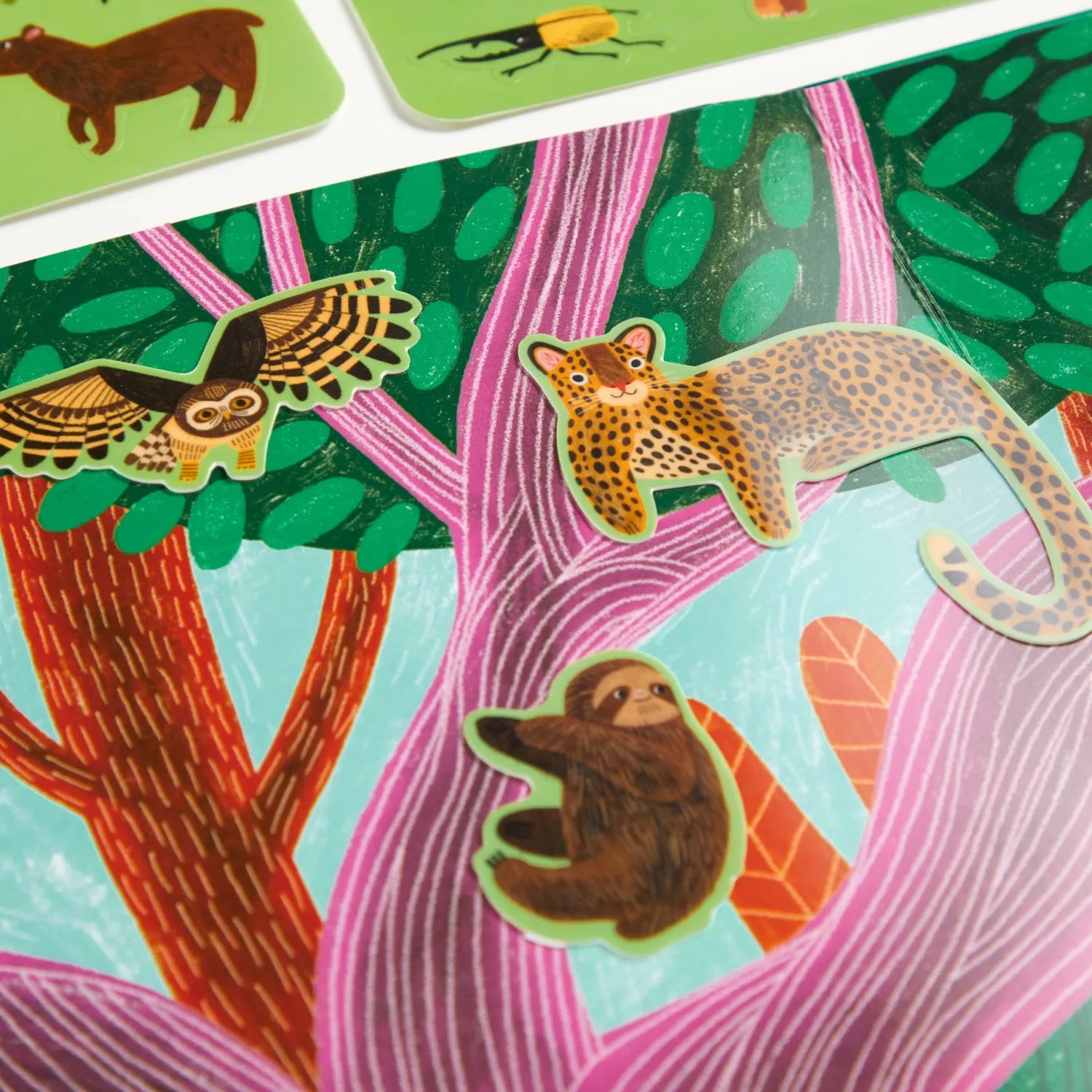 Mudpuppy Rainforest Sticker Play set stickere reutilizabile 50+ jungla