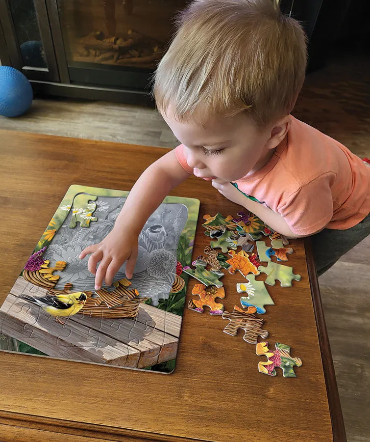 Cobble Hill Bluebird and Bouquet puzzle 35 piese tava flori