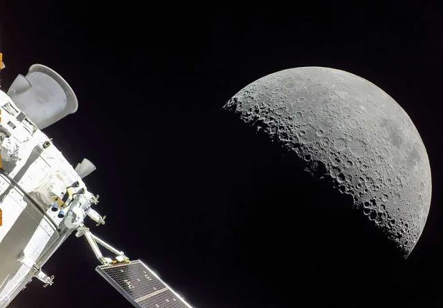 Mosaic Puzzles A View of the Moon puzzle lemn 500 piese cosmos