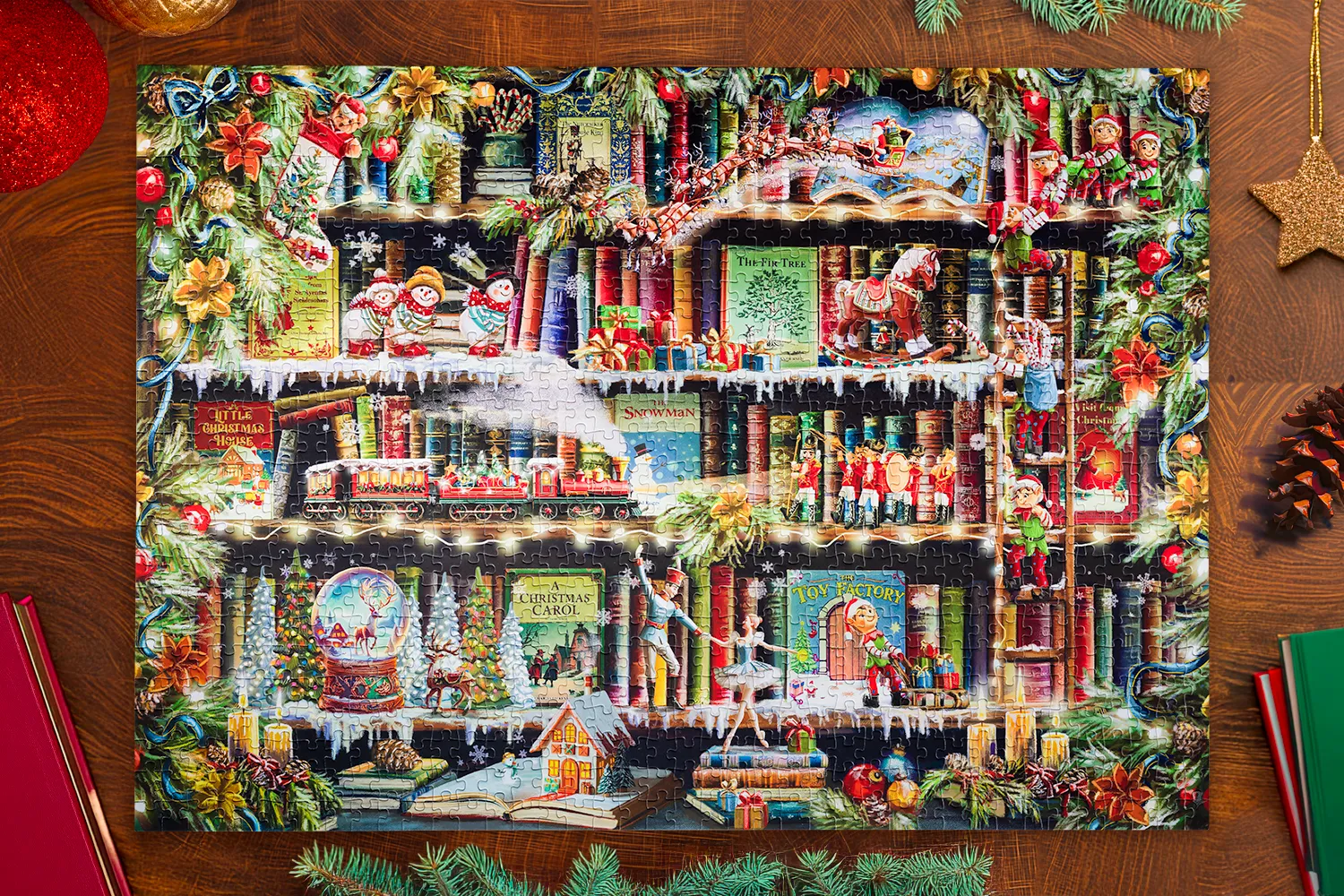 Mosaic Traditions Enchanted Christmas puzzle carton 1000 piese